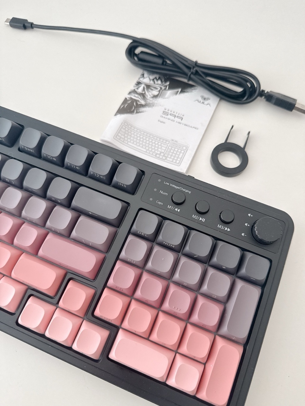 Brand new AULA S99 wireless keyboard - Pink, creamy sound, RGB backlight, nob